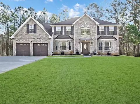 2520 Crooked Creek Ln, Decatur, GA 30035