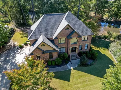 1128 Mccoy Dr, Conyers, GA 30094