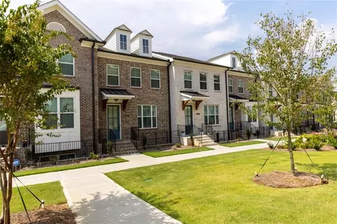 1751 Wellborn Walk #242, Suwanee, GA 30024