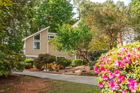 3421 Johnson Ferry Rd, Roswell, GA 30075