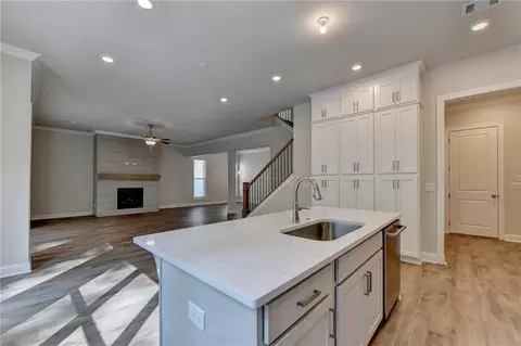 1440 Goodwin Park, Suwanee, GA 30024 photo 17