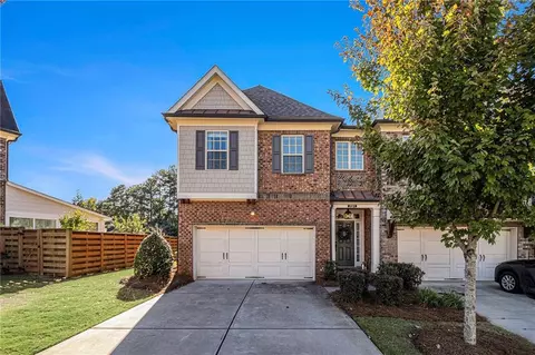2001 Towneship Trl, Roswell, GA 30075