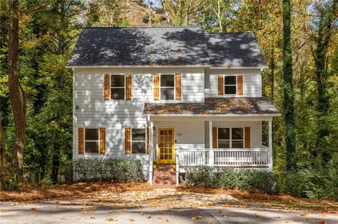 760 Aline Dr NW, Atlanta, GA 30318