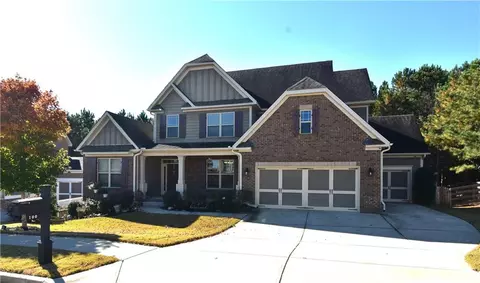 100 Clubhouse Ln, Canton, GA 30114