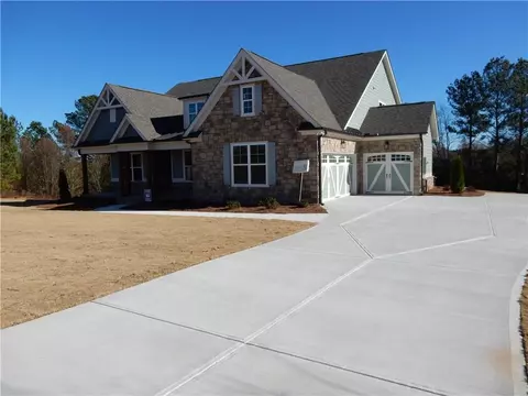 251 Sweetgrass Dr, Demorest, GA 30535