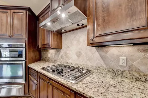 7880 Royal Melbourne Way, Duluth, GA 30097 photo 24