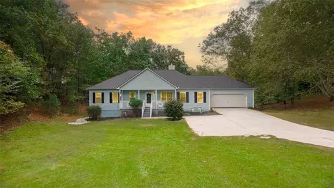 7464 Shadburn Ferry Rd, Cumming, GA 30041