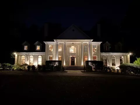 1301 Pinehurst Rd, Grayson, GA 30017