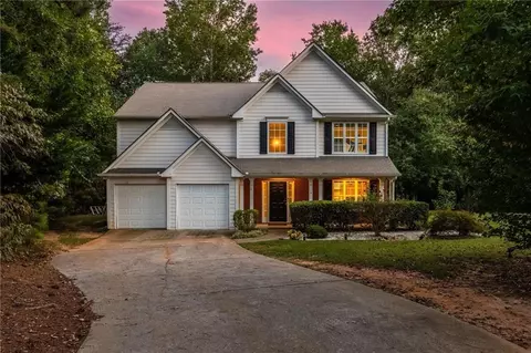 5855 Woodstone Dr, Cumming, GA 30028