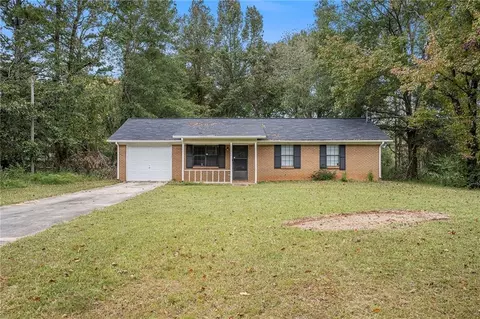131 Mcintosh Trl, Griffin, GA 30223
