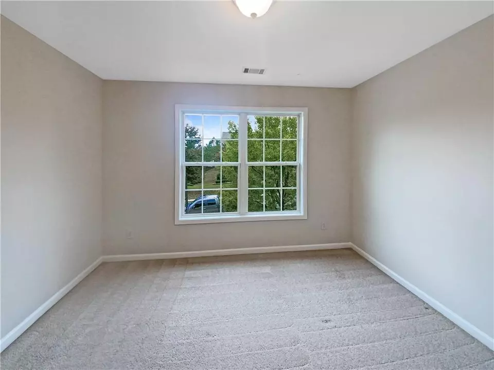  1342 Melrose Woods Ln, Lawrenceville, GA 30045 photo 5