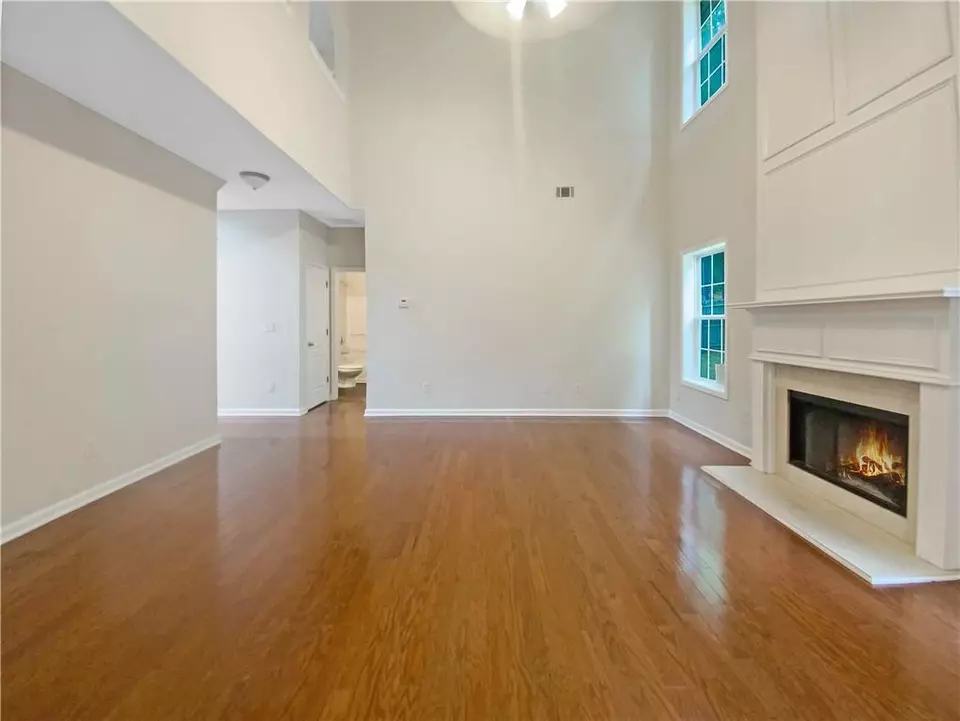  1342 Melrose Woods Ln, Lawrenceville, GA 30045 photo 3