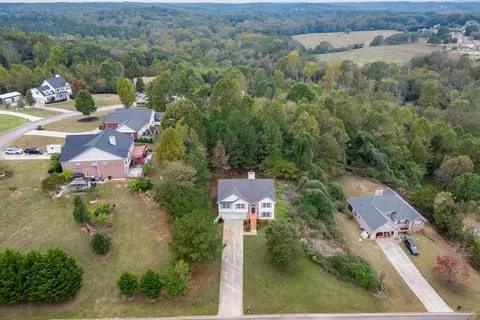View/Area - 182 Celestial Run, Winder, GA 30680 photo 1 of 2