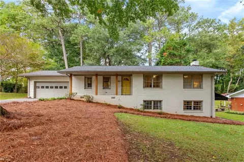 3880 Redbud Ct SE, Smyrna, GA 30082