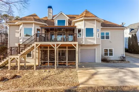 2445 Alexander Lake Dr SW, Marietta, GA 30064