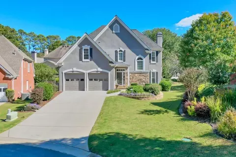 4939 Secluded Pines Dr, Marietta, GA 30068