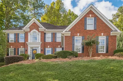 905 Ingleside Dr, Lawrenceville, GA 30044