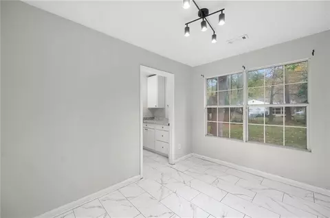 6866 Fielder Ct, Rex, GA 30273 photo 10