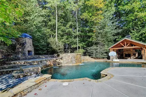 521 St Ives Walk, Monroe, GA 30655