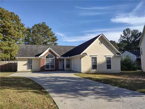 2140 Racquet Club Cir, Lawrenceville, GA 30043