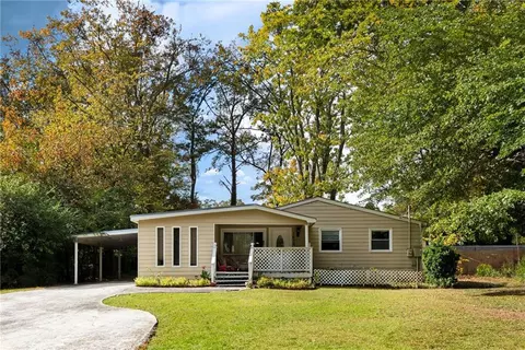 1675 Donna Lynn Dr SE, Smyrna, GA 30080