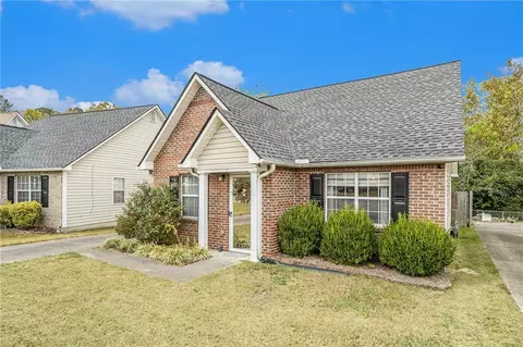 92 Pointe North Dr, Cartersville, GA 30120