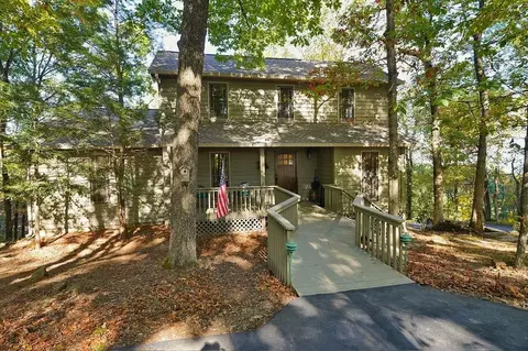 2484 Ridgeview Dr, Big Canoe, GA 30143