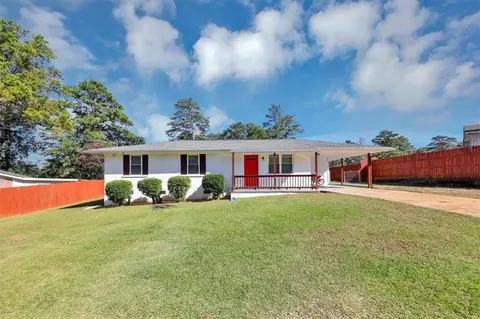 5 Overbrook Dr SE, Smyrna, GA 30082
