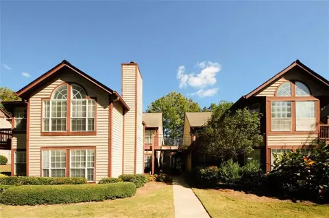 1002 Sandy Ln Dr, Johns Creek, GA 30022