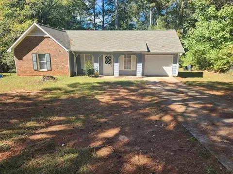 7357 Fernwood Dr, Riverdale, GA 30296