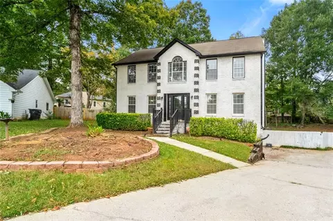 2005 Trent Valley Ct, Lawrenceville, GA 30044