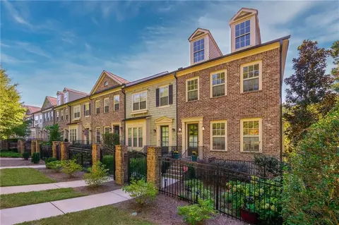 2414 Gatebury Cir #2414, Chamblee, GA 30341