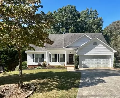 7530 Chestatee Ln, Murrayville, GA 30564