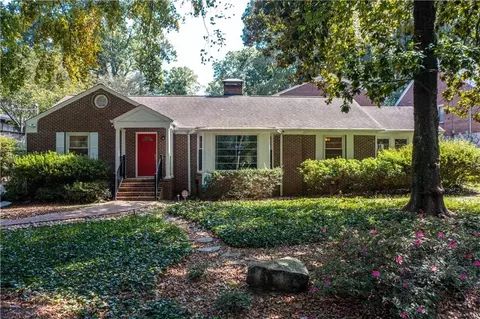 158 E Parkwood Rd, Decatur, GA 30030