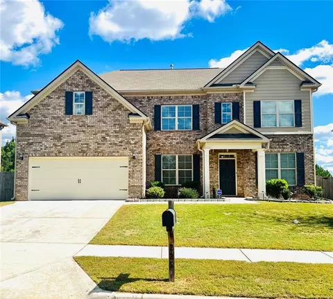225 Kestrel Cir, Covington, GA 30014