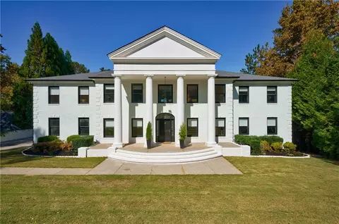 275 Plantation Way, Roswell, GA 30075