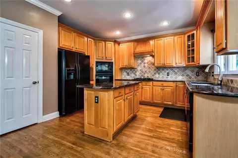 7810 Paces Ln, Gainesville, GA 30506 photo 25