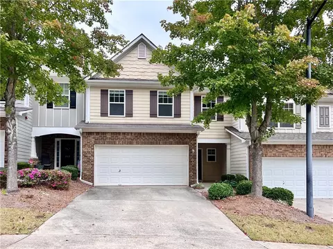 521 Hillside Trl, Woodstock, GA 30188