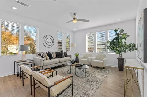 396 Pratt Dr #1943, Atlanta, GA 30315