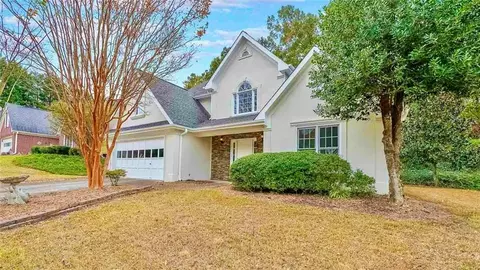 600 Georgian Hills Dr, Lawrenceville, GA 30045