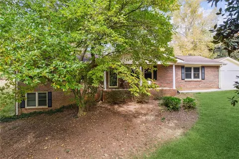 931 Water Tank Rd, Canton, GA 30115