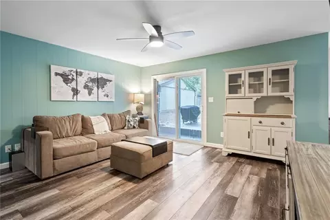 2730 Meadow Mere E, Chamblee, GA 30341 photo 8