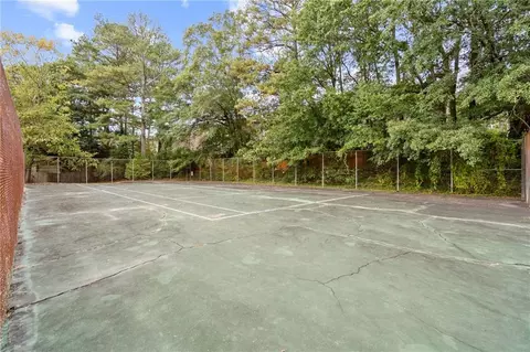 2730 Meadow Mere E, Chamblee, GA 30341 photo 45