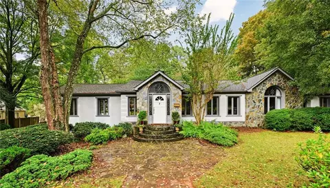 7 Sussex Rd, Avondale Estates, GA 30002