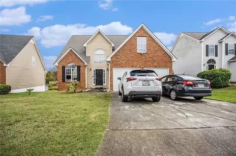 7772 W Shore Ct, Riverdale, GA 30296