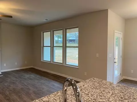 103 Denmon Court Cir, Calhoun, GA 30701 photo 4