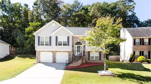 1170 Parkwood Trce, Stone Mountain, GA 30083