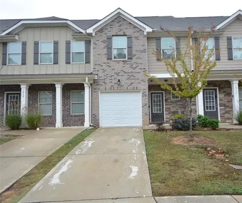 1935 Old Dogwood, Jonesboro, GA 30238