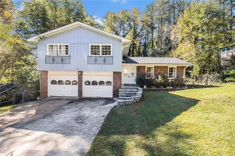 5149 Rock Eagle Dr, Stone Mountain, GA 30083