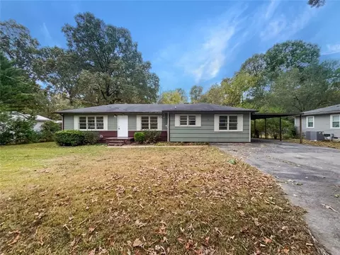 118 Chess Ln, Rossville, GA 30741
